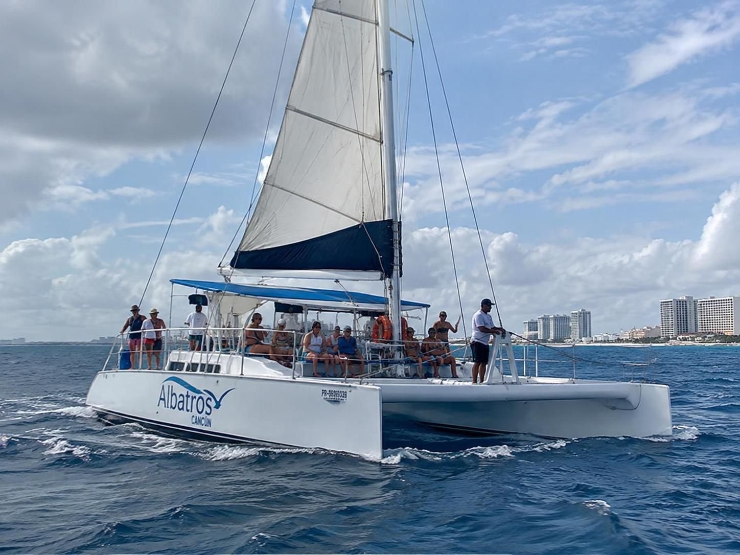 scoprite cosa è previsto in caso di maltempo il giorno della vostra escursione a isla mujeres: annullamento, riprogrammazione o rimborso in base alle condizioni.